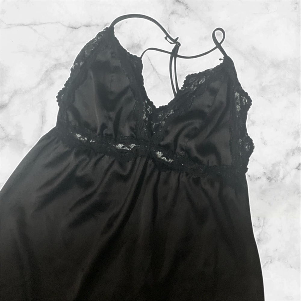 Lulus Elegant Black Lace Trim Nightgown